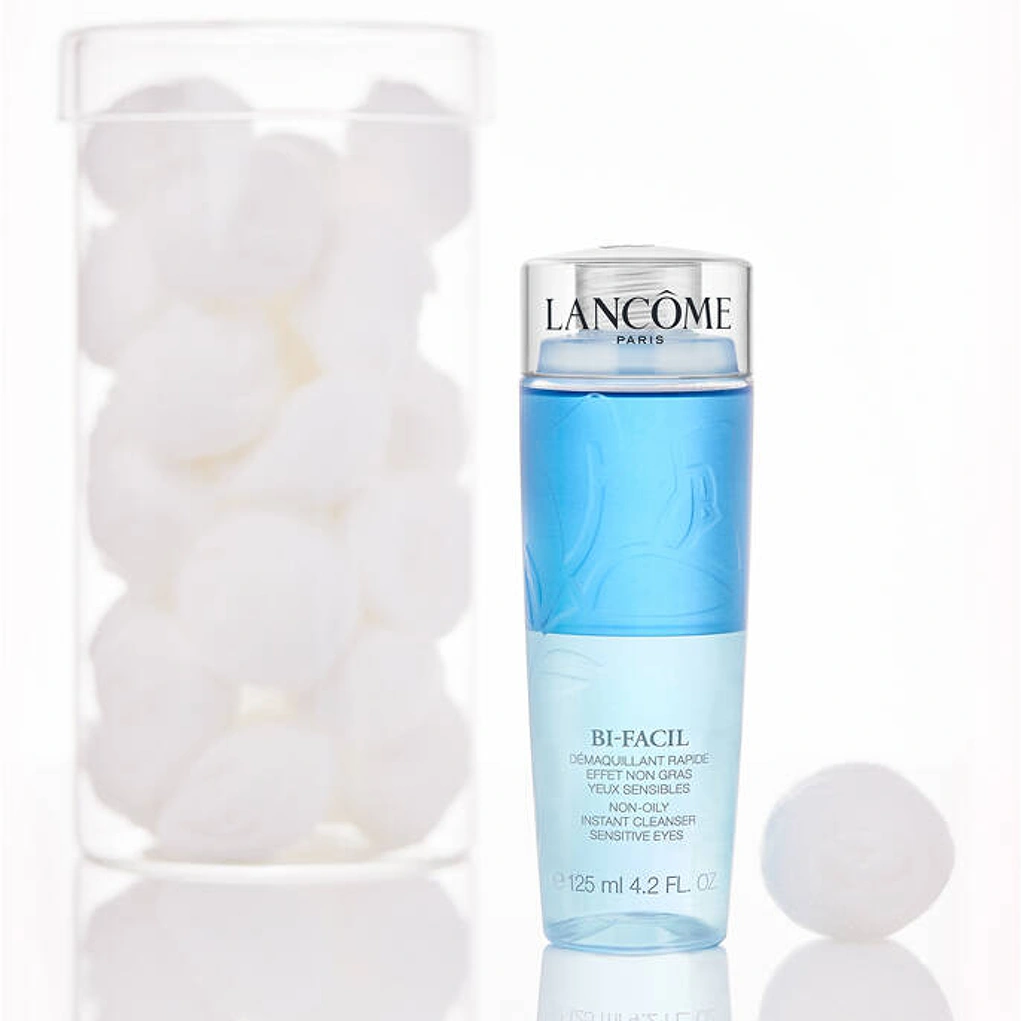 קרוסלה 4 מסיר איפור עיניים ושפתיים בי-פסיל