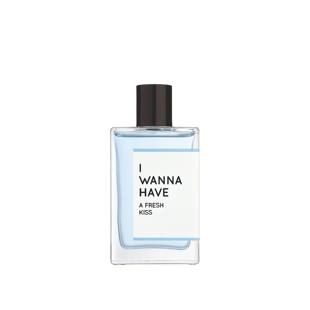 נשיקה רעננה א.ד.ט April