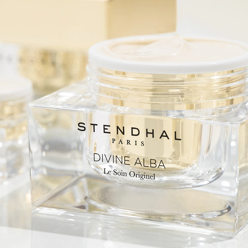 קרוסלה 4 קרם לחות דיוין אלבה